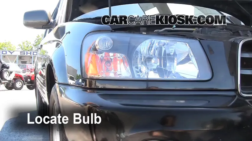2003 Subaru Forester XS 2.5L 4 Cyl. Lights Turn Signal - Front (replace bulb)